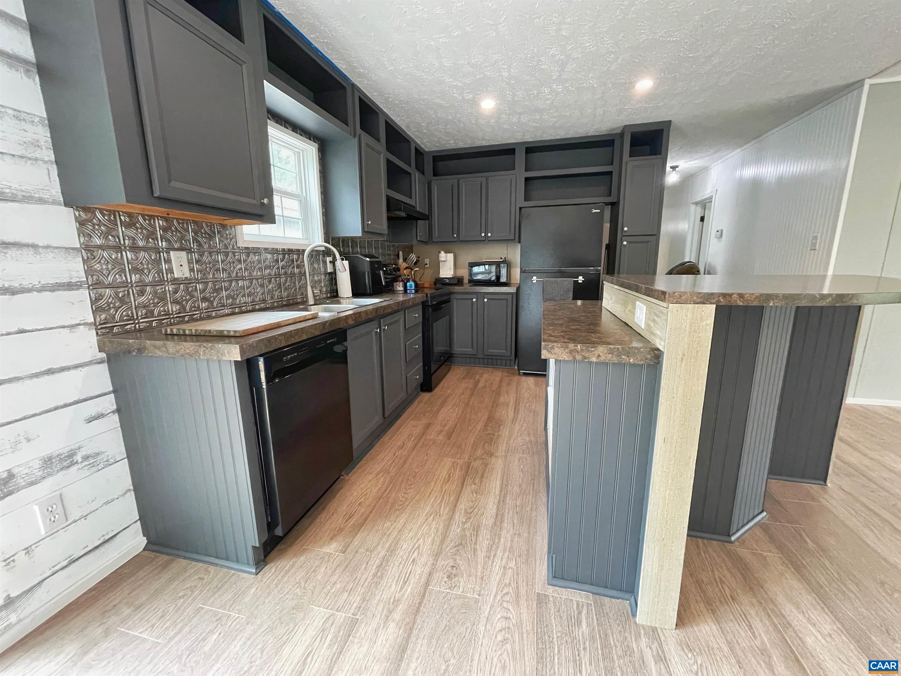 6031 Celt Road Stanardsville, VA 22973 - Photo 6 of 32