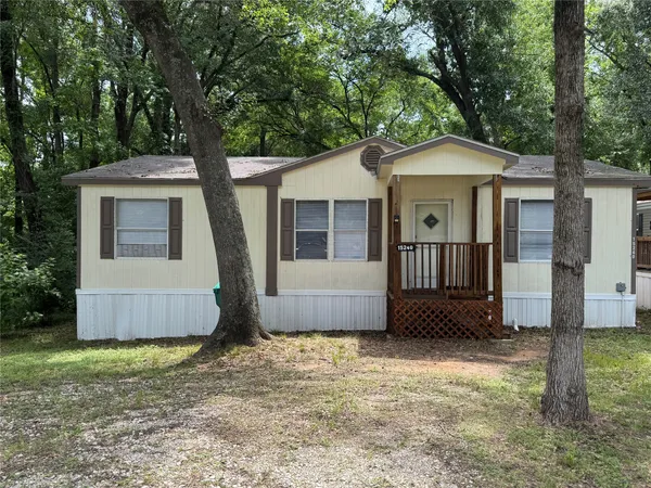 $1,250 | 15240 Paradise Cove Drive, Willis, TX 77318
