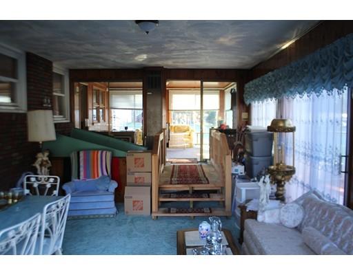 1396 Parker Street Springfield, MA 01129 - Photo 12 of 29 Gallery Image 12