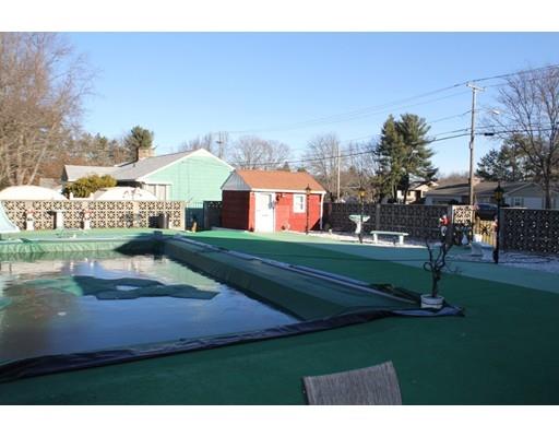 1396 Parker Street Springfield, MA 01129 - Photo 4 of 29 Gallery Image 4