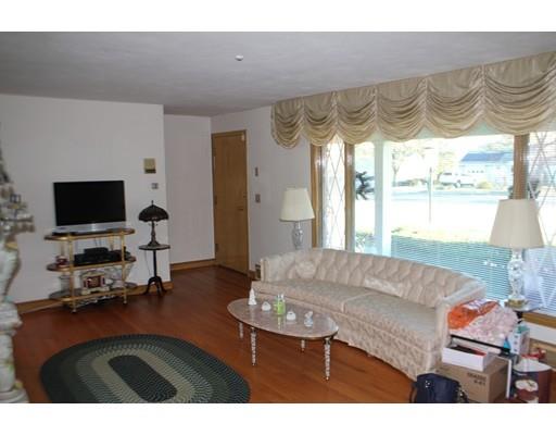 1396 Parker Street Springfield, MA 01129 - Photo 5 of 29 Gallery Image 5