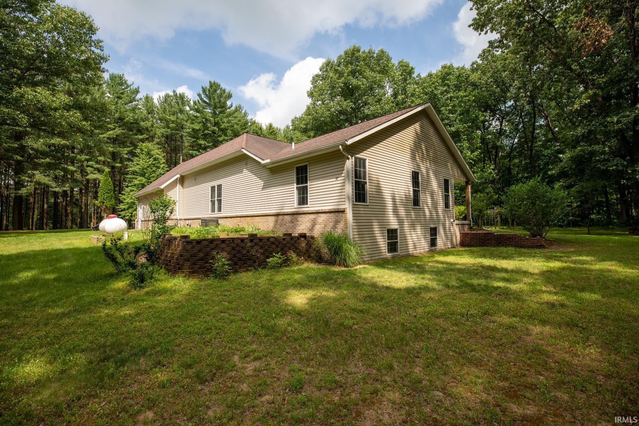 12368 Upas Road Plymouth, IN 46563 - Photo 5 of 50