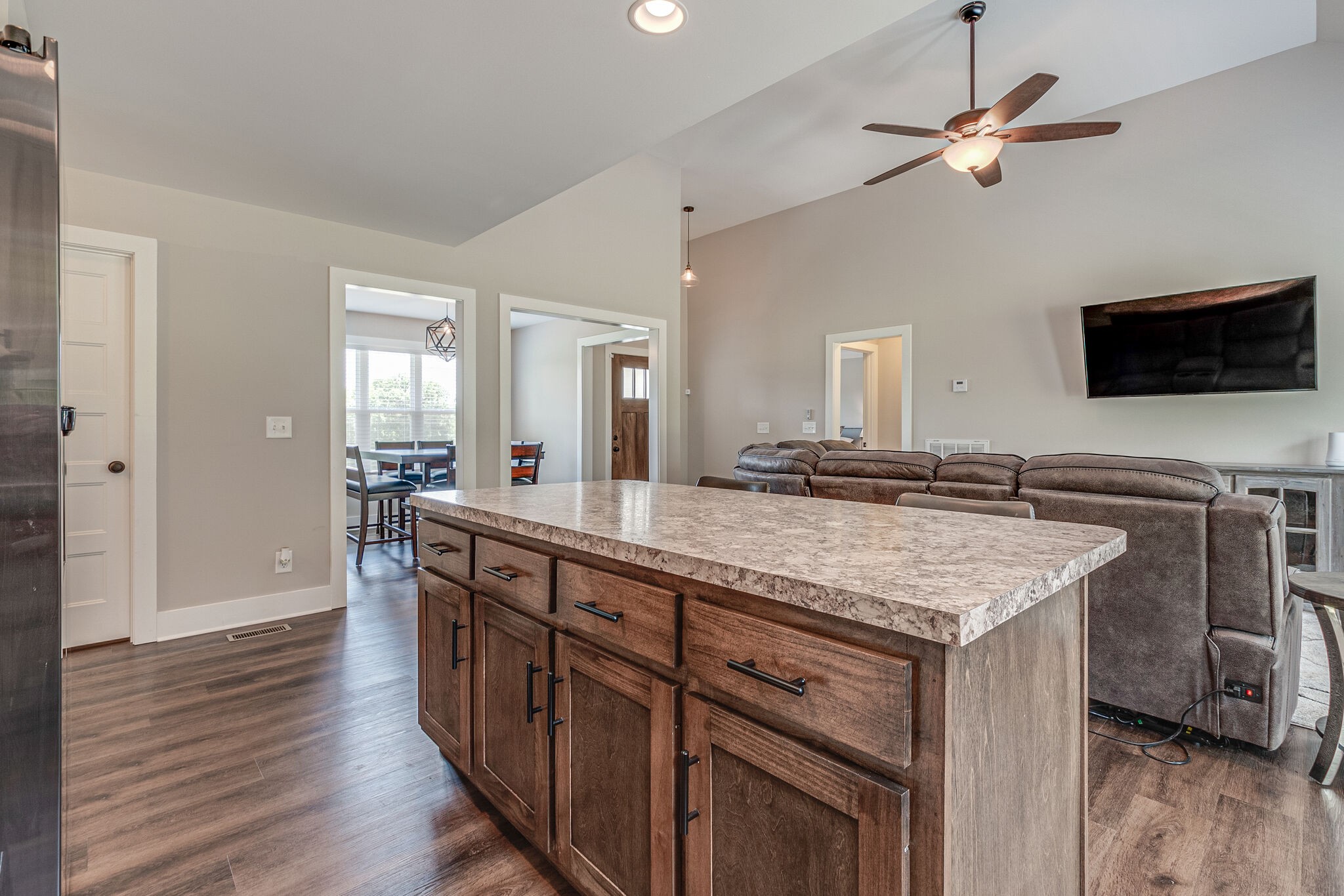 1055 Brummitt Road Castalian Springs, TN 37031 - Photo 14 of 28 Gallery Image 14