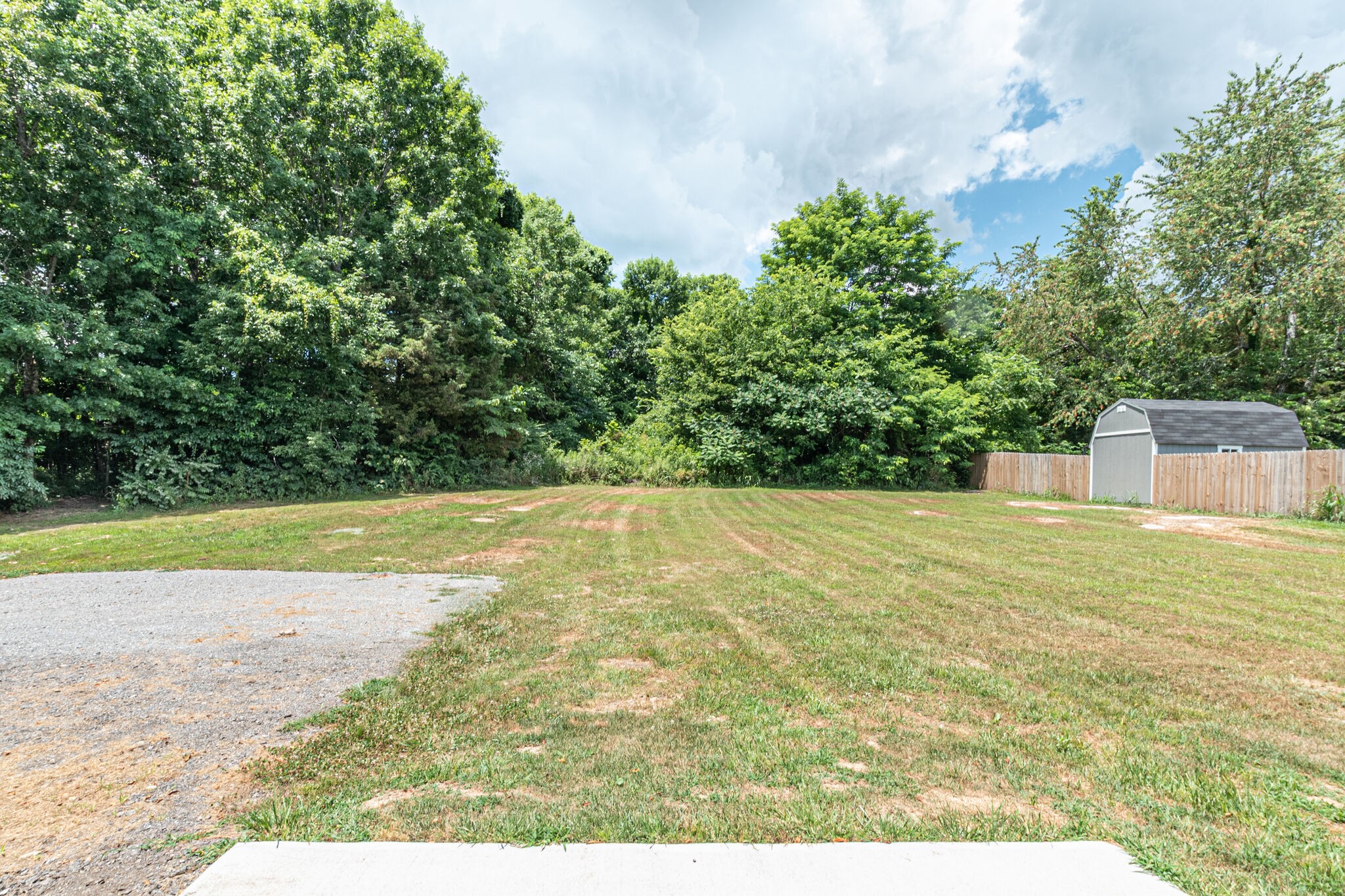 1055 Brummitt Road Castalian Springs, TN 37031 - Photo 27 of 28 Gallery Image 27