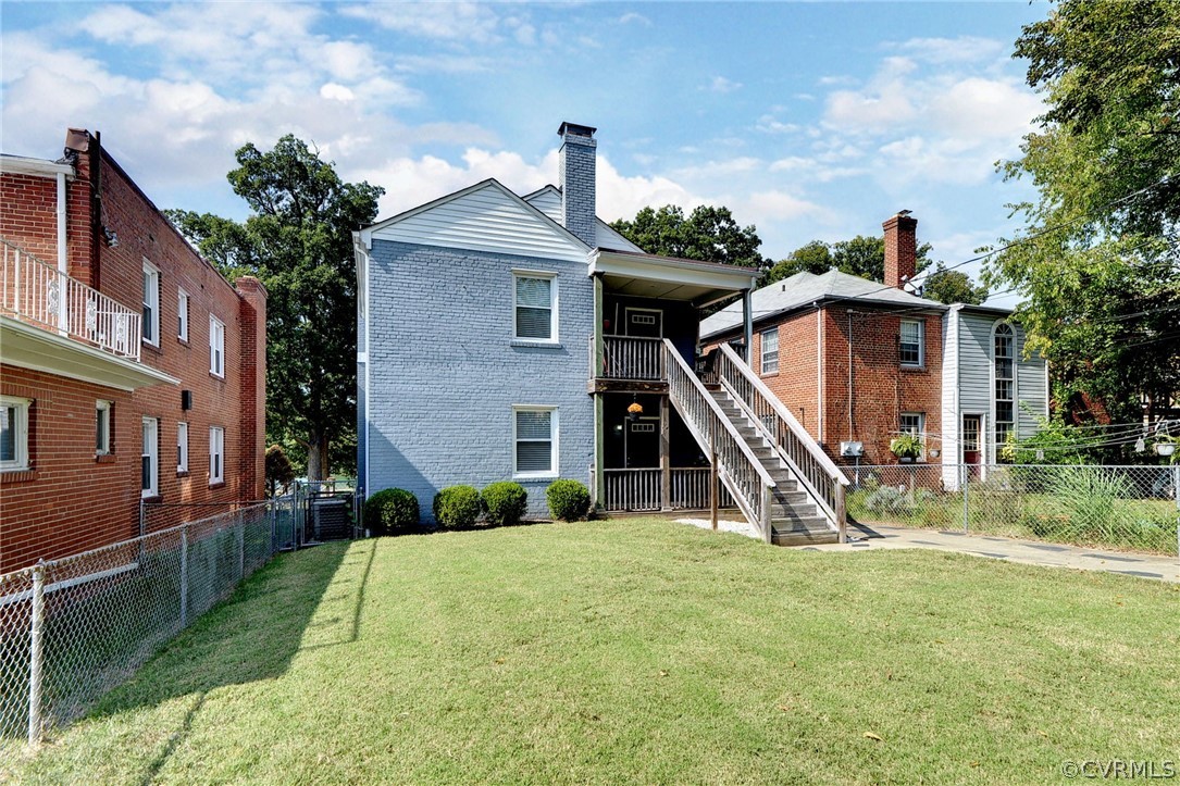 905 Lake Road Richmond, VA 23220 - Photo 23 of 50 a view of a house with a yard