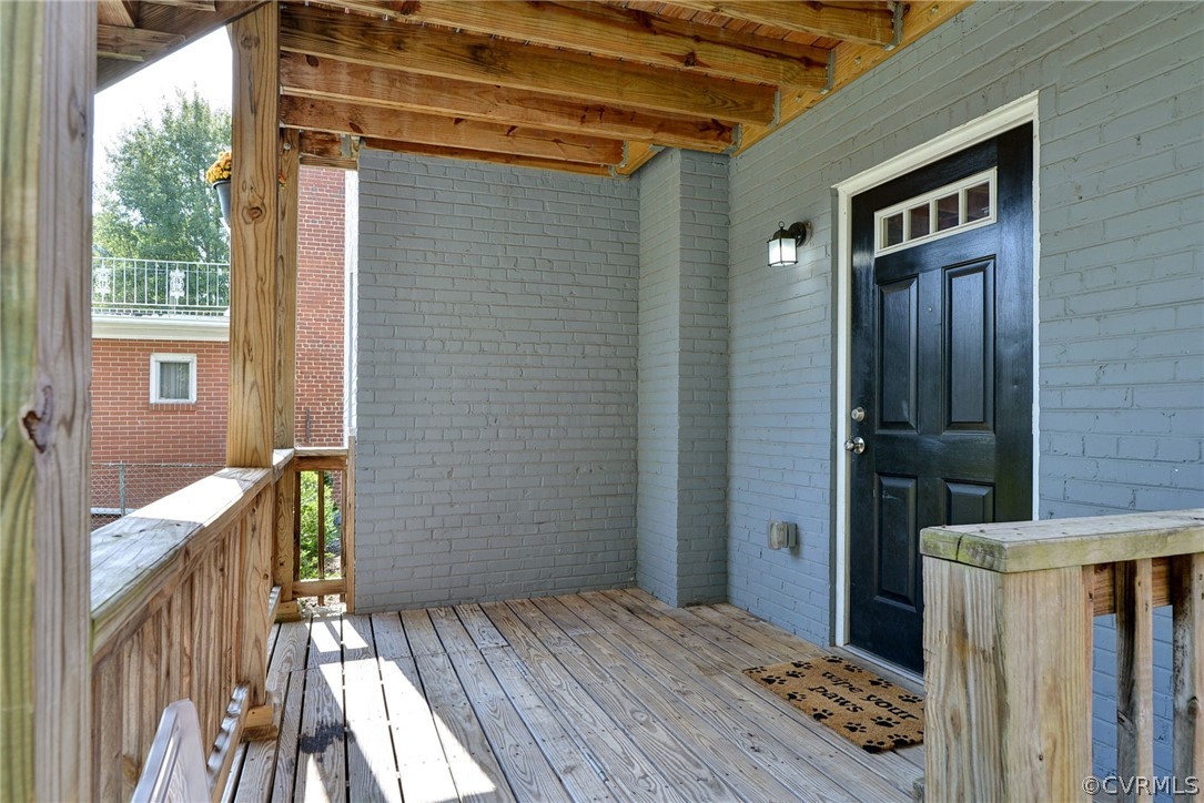 905 Lake Road Richmond, VA 23220 - Photo 7 of 50 a view of front door of house