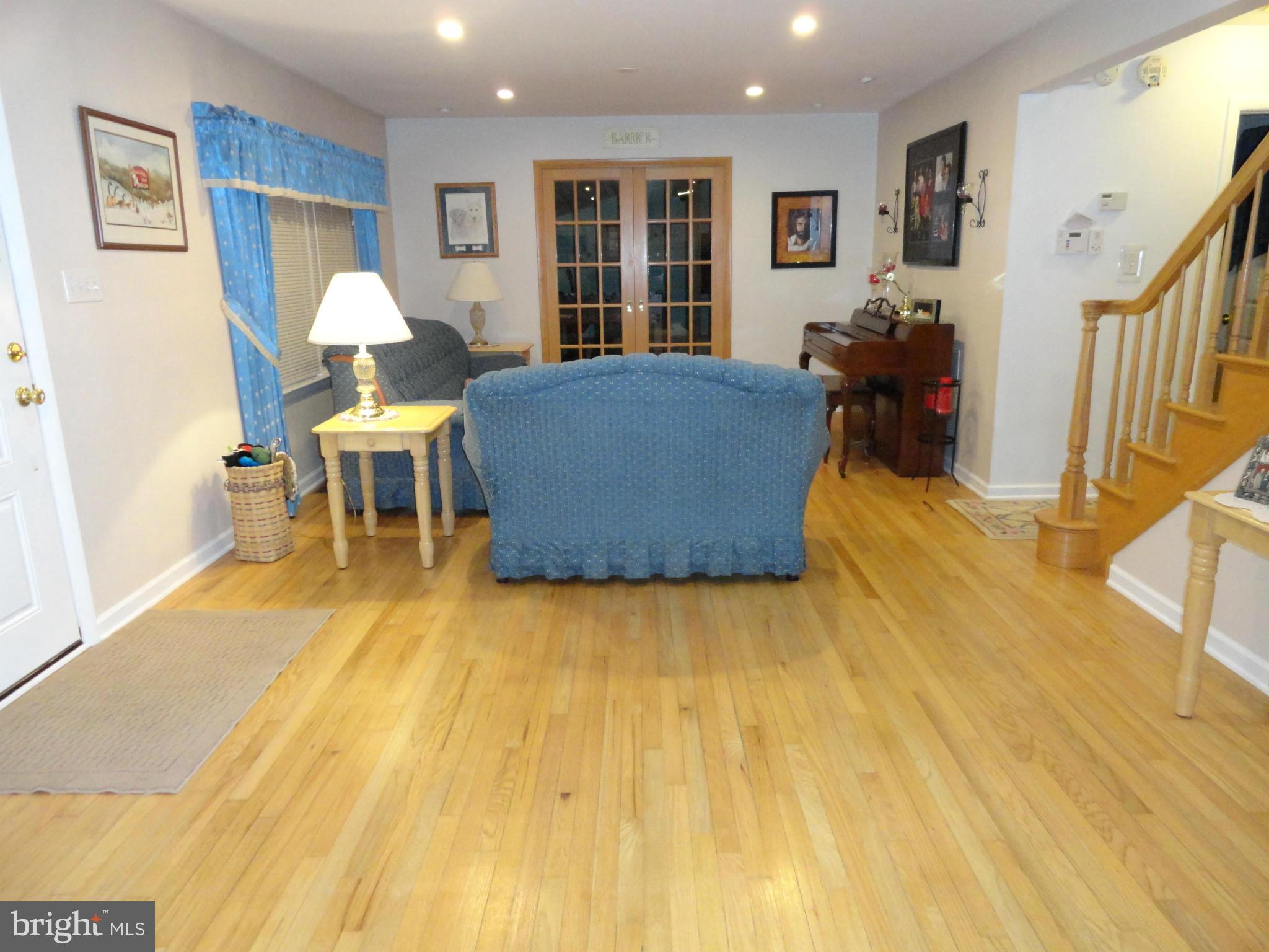 230 Reservoir Road Perryville, MD 21903 - Photo 17 of 28 Living Room