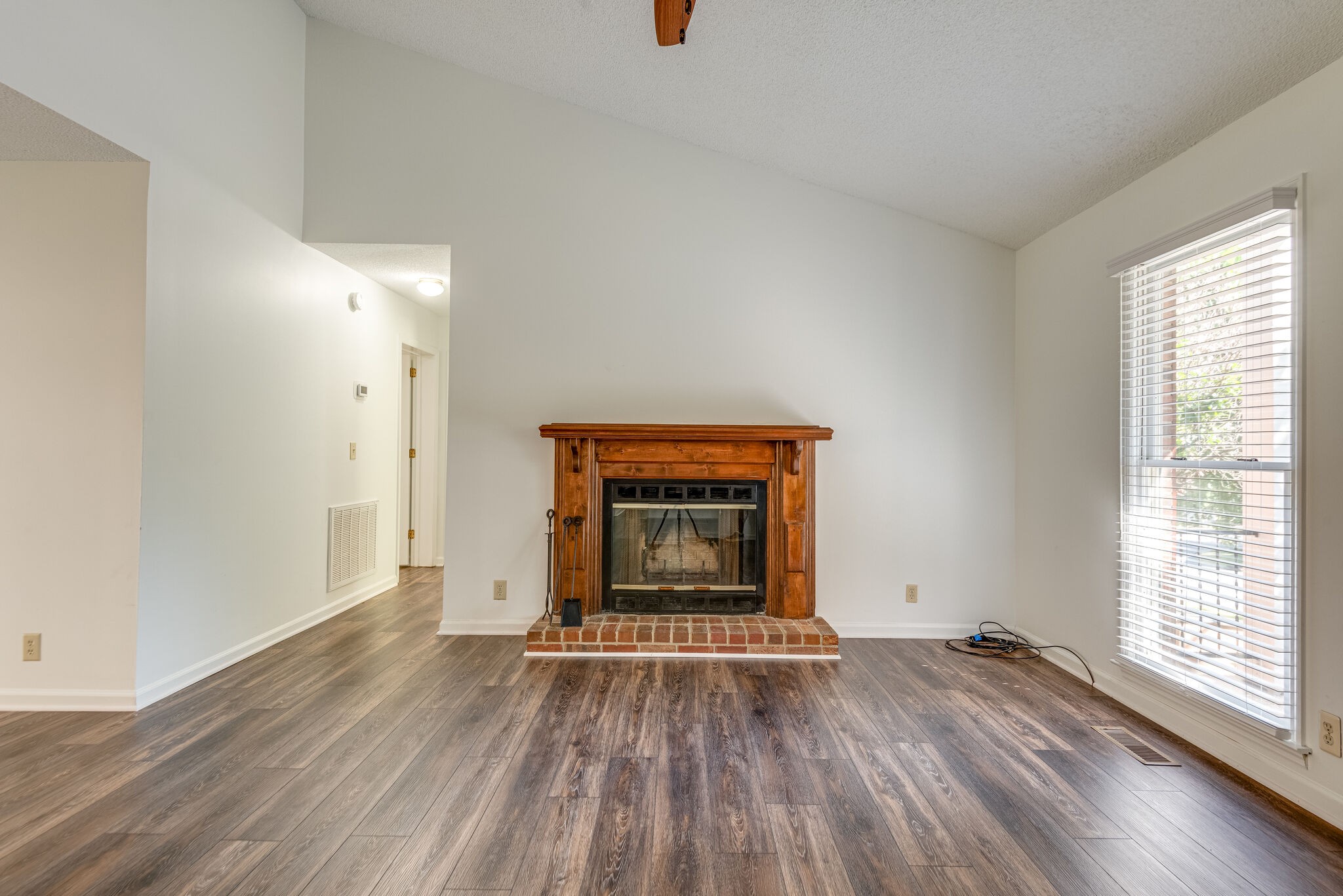 5305 Hunters Ridge Nashville, TN 37211 - Photo 4 of 29 Gallery Image 4