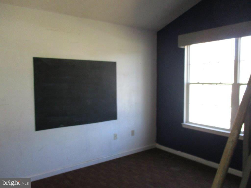 315 Queen Anne Road Pasadena, MD 21122 - Photo 6 of 13 Bedroom