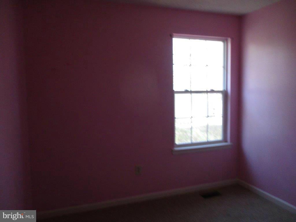315 Queen Anne Road Pasadena, MD 21122 - Photo 7 of 13 Bedroom