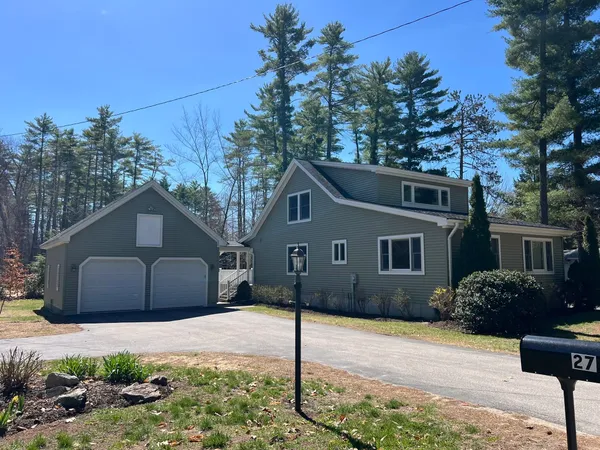 $795,000 | 27 St James Avenue, Milton, NH 03851