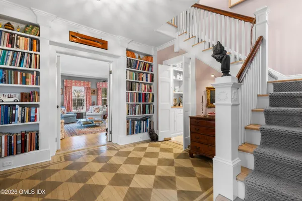 a view of entryway and workspace