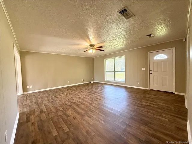 $235,000 | 1153 You Winn Road, Lake Charles, LA 70611