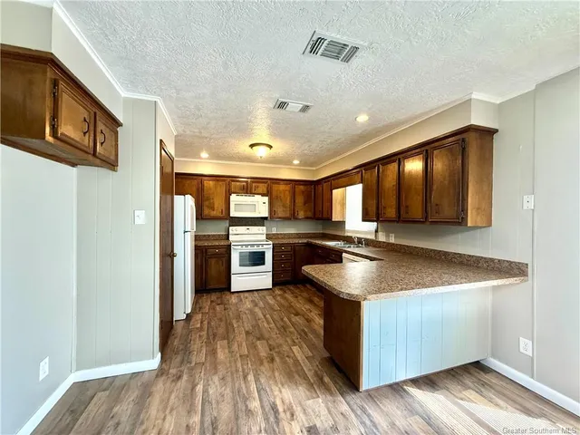 $235,000 | 1153 You Winn Road, Lake Charles, LA 70611