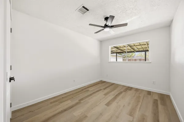 $285,000 | 23222 Earlmist Drive, Spring, TX 77373