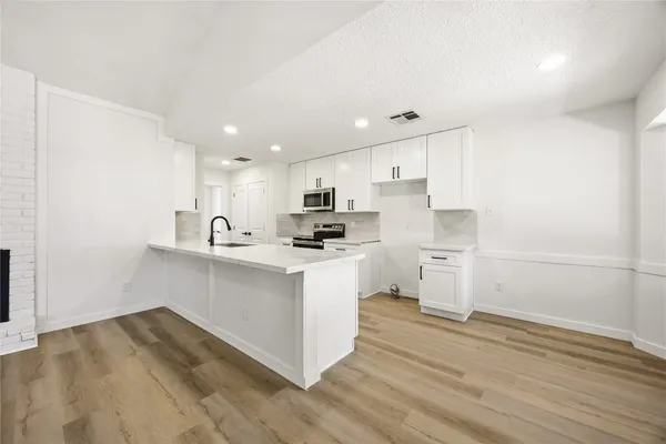 $285,000 | 23222 Earlmist Drive, Spring, TX 77373