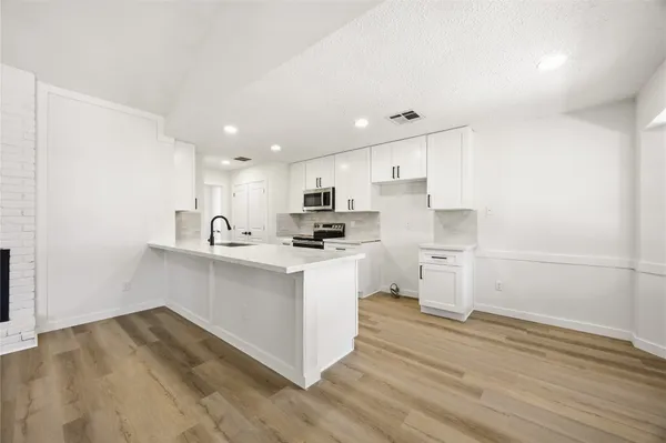 $285,000 | 23222 Earlmist Drive, Spring, TX 77373