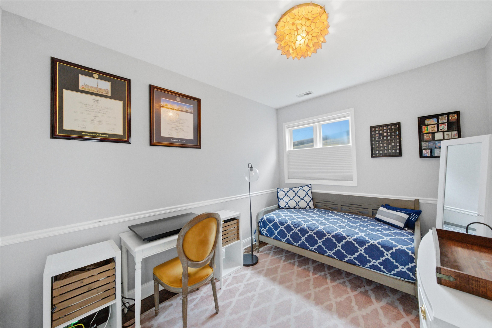 1016 West George Street, Unit 2 Chicago, IL 60657 - Photo 14 of 18 Gallery Image 14
