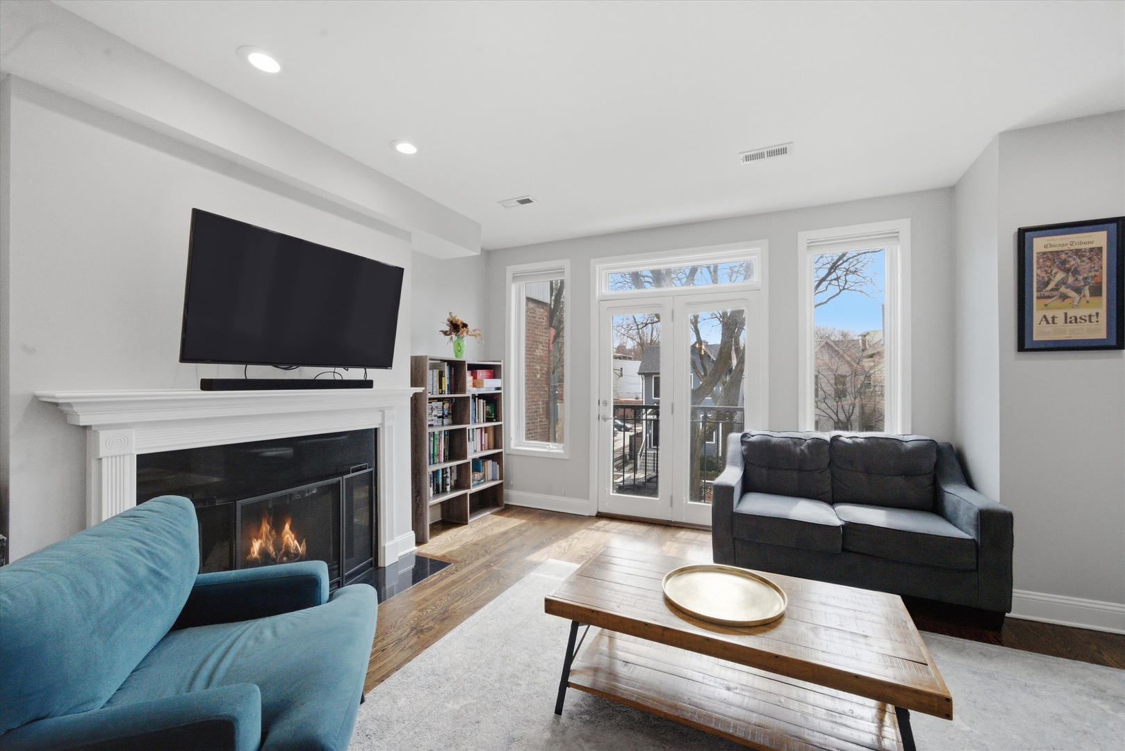 1016 West George Street, Unit 2 Chicago, IL 60657 - Photo 7 of 18 Gallery Image 7