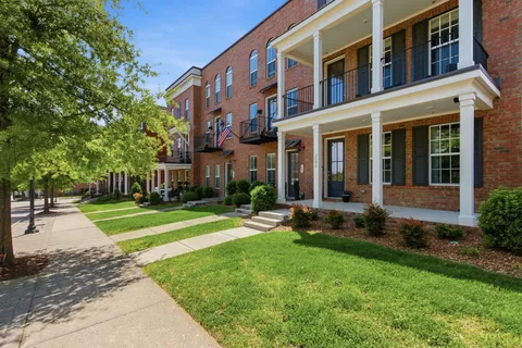 $645,000 | 2099 Tollgate Boulevard, Thompson's Station, TN 37179