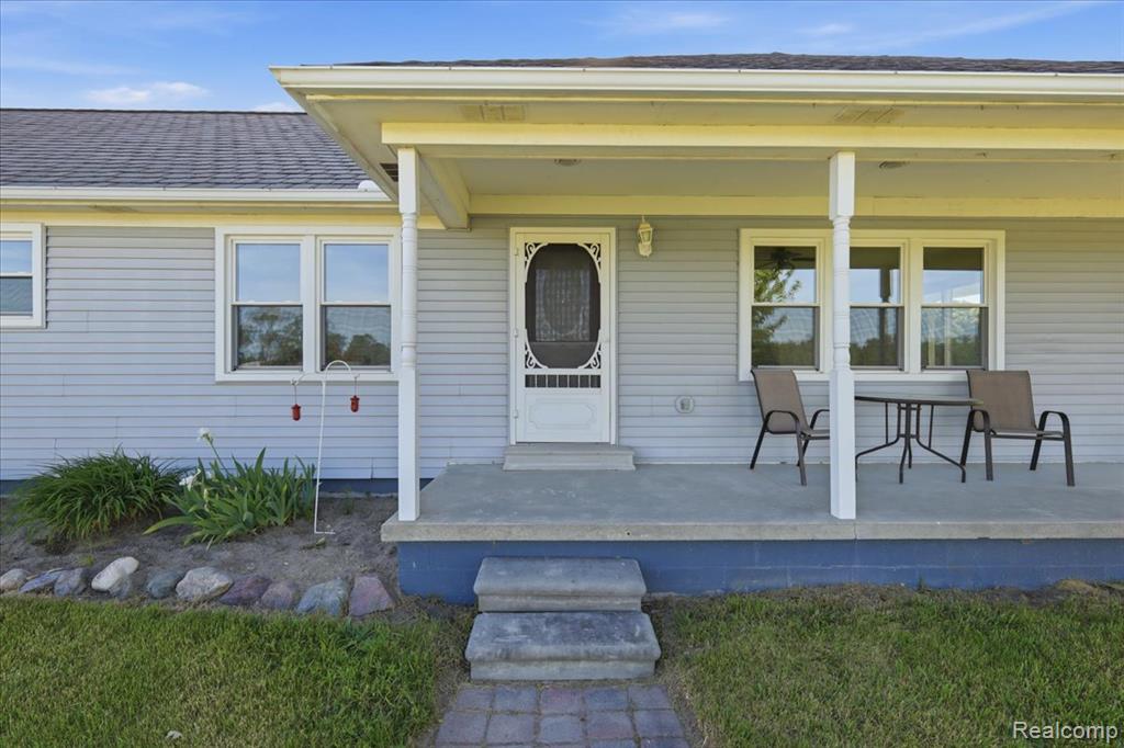 7868 Big Hand Road Columbus, MI 48063 - Photo 10 of 91