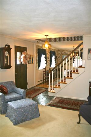 35 Trayer Road Canton, MA 02021 - Photo 14 of 20 Gallery Image 14