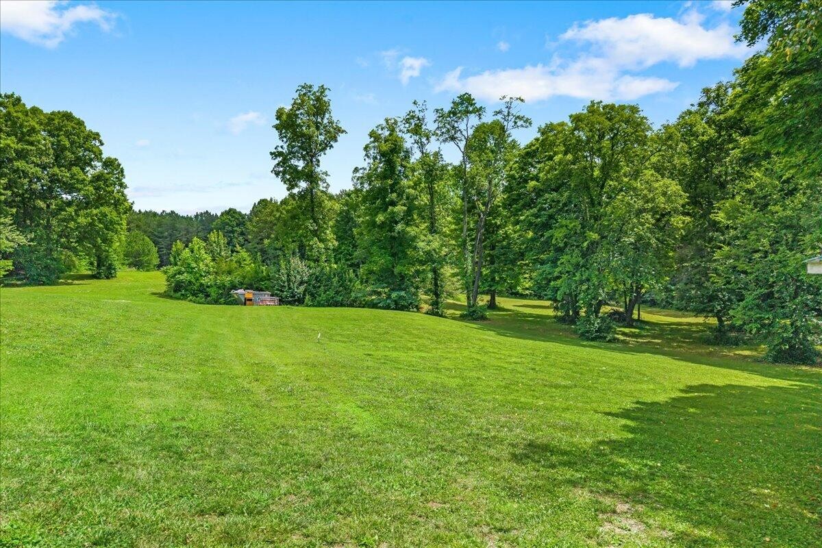 359 Co Road Etowah, TN 37331 - Photo 39 of 53