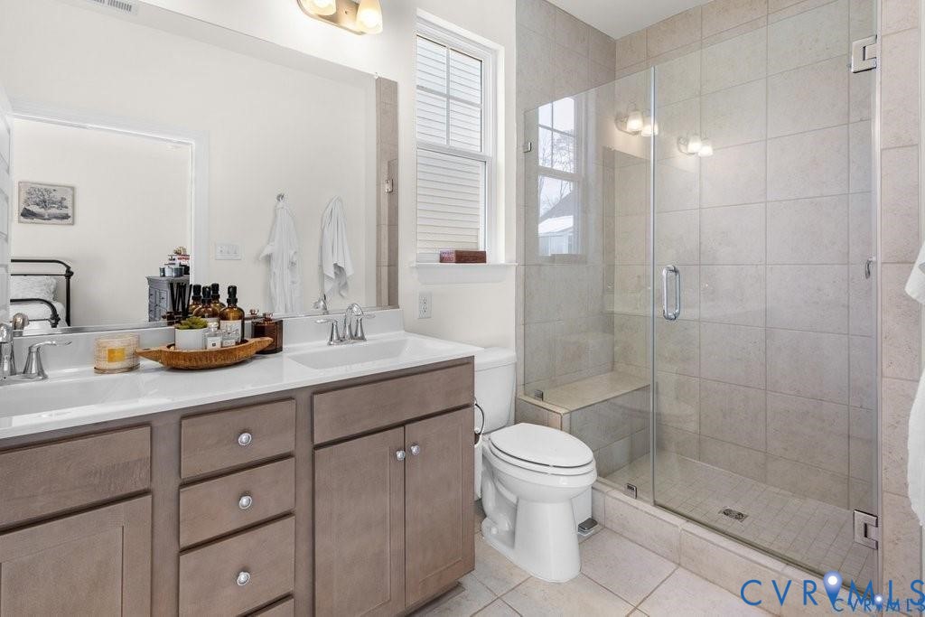 1713 Mainsail Lane Chester, VA 23836 - Photo 15 of 33