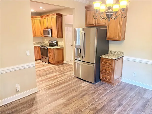 $450,000 | 7605 Keating Drive, Oak Ridge, NC 27310
