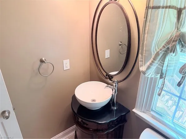 $450,000 | 7605 Keating Drive, Oak Ridge, NC 27310