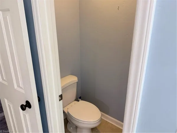 $450,000 | 7605 Keating Drive, Oak Ridge, NC 27310