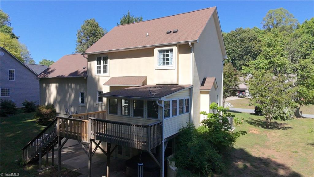 7605 Keating Drive Oak Ridge, NC 27310 - Photo 7 of 50