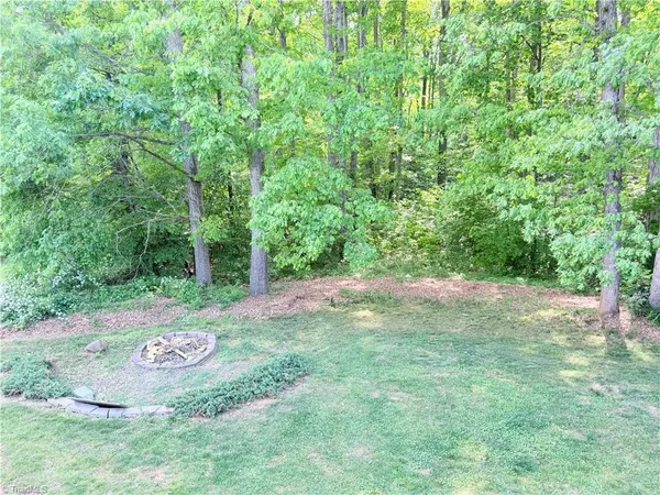 $450,000 | 7605 Keating Drive, Oak Ridge, NC 27310