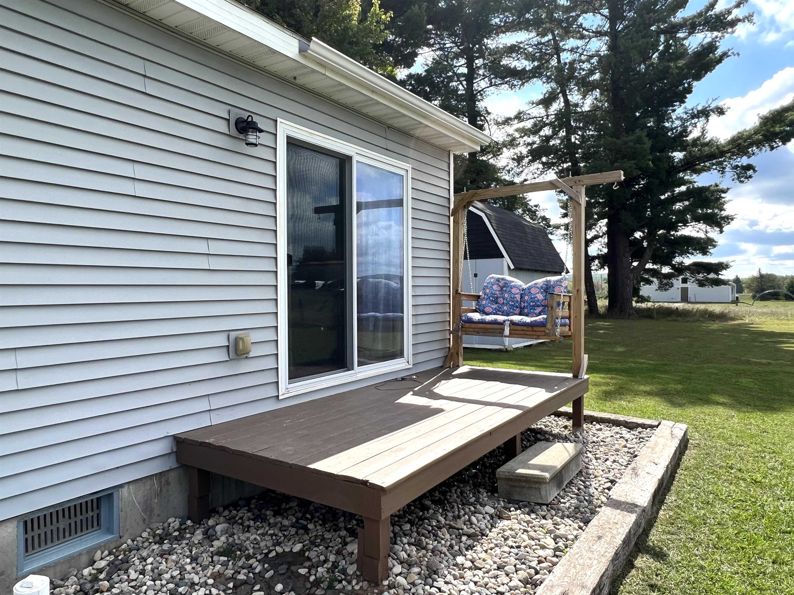 3832 South 13 Mile Road Merritt, MI 49667 - Photo 10 of 37