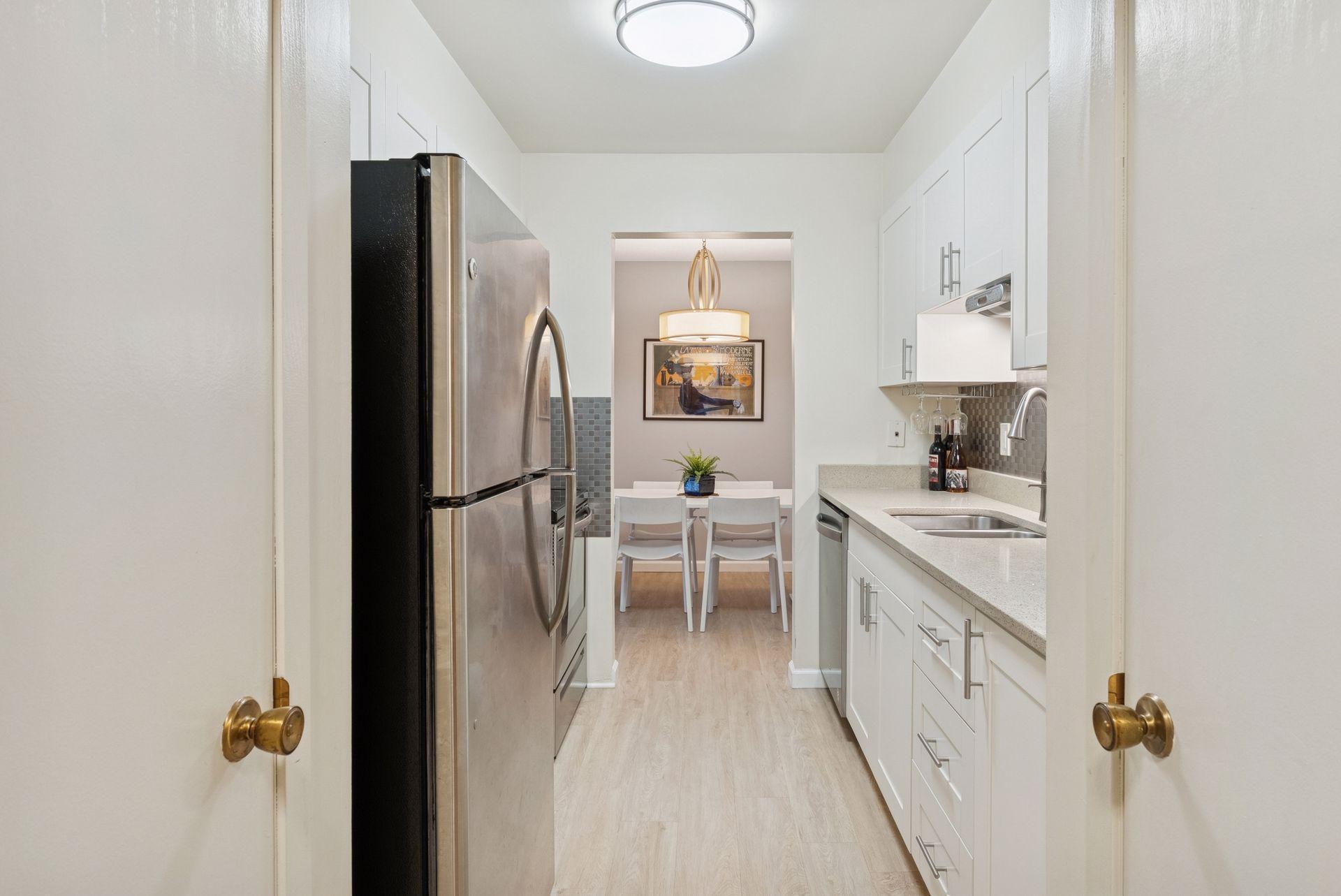 2210 Midland Grove Road, Unit 209 Roseville, MN 55113 - Photo 11 of 39