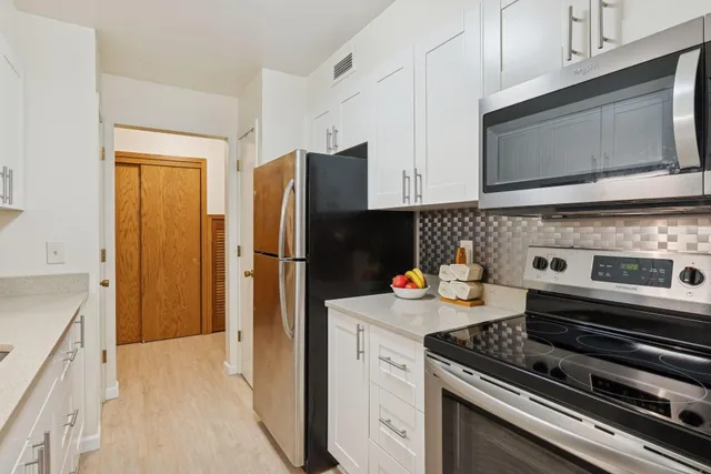 $159,000 | 2210 Midland Grove Road, Unit 209, Roseville, MN 55113