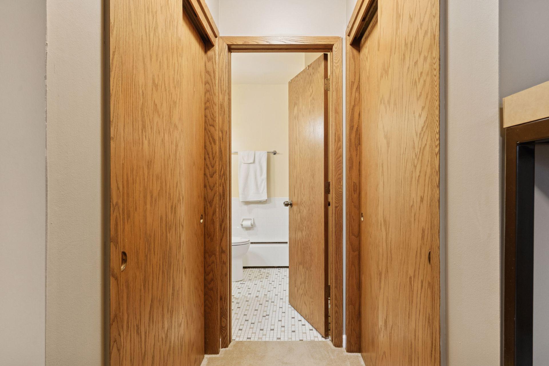 2210 Midland Grove Road, Unit 209 Roseville, MN 55113 - Photo 19 of 39