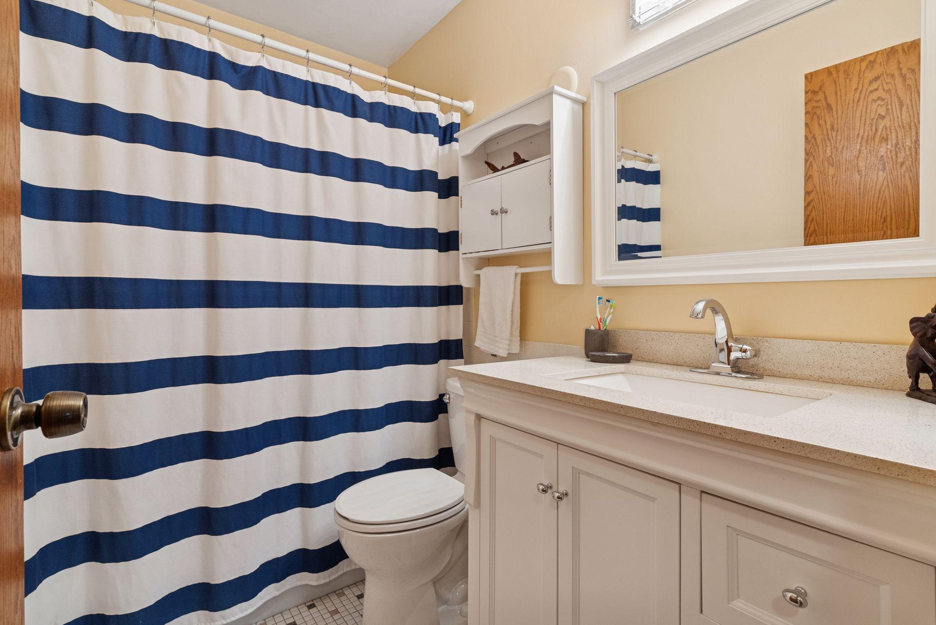 2210 Midland Grove Road, Unit 209 Roseville, MN 55113 - Photo 24 of 39