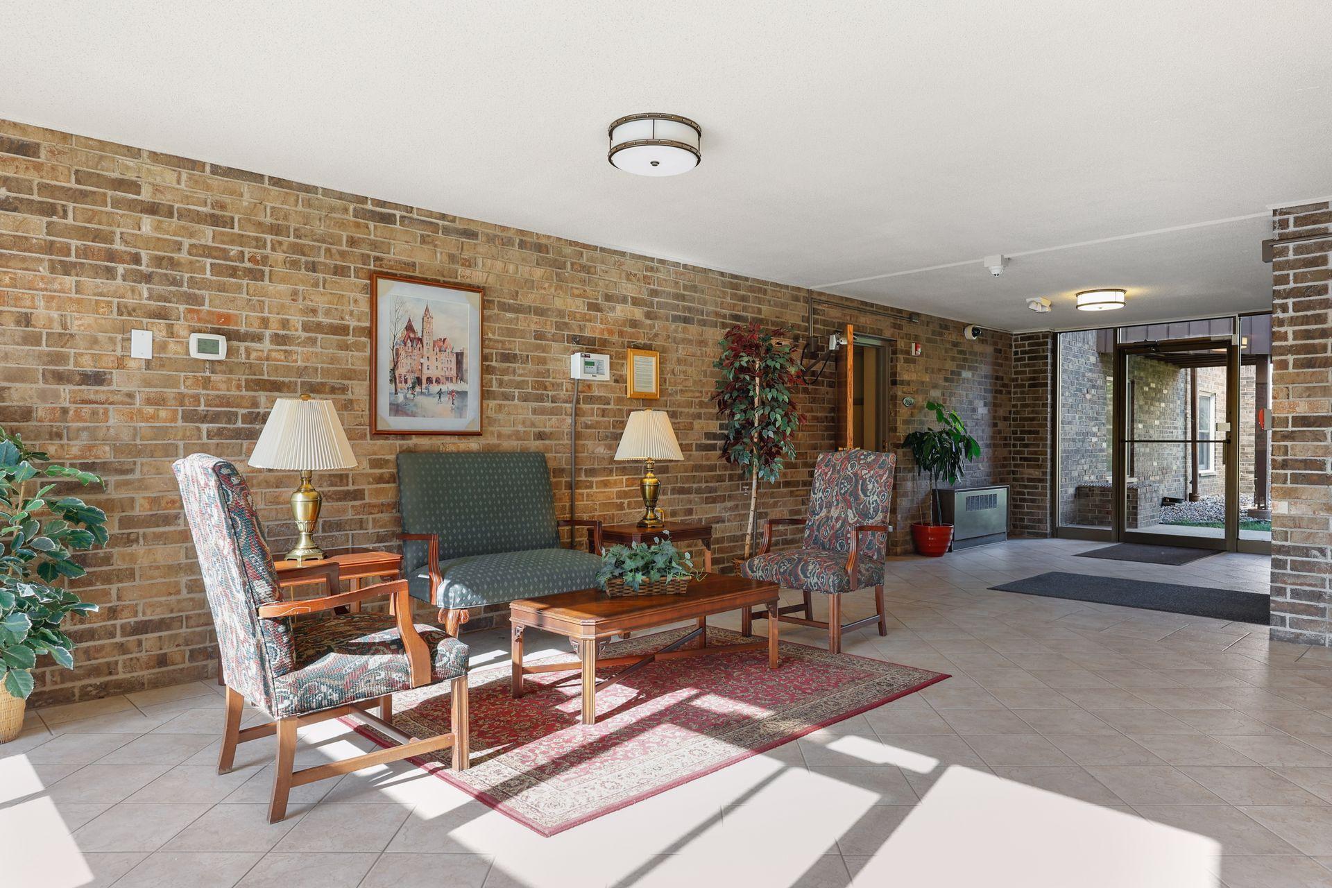 2210 Midland Grove Road, Unit 209 Roseville, MN 55113 - Photo 27 of 39