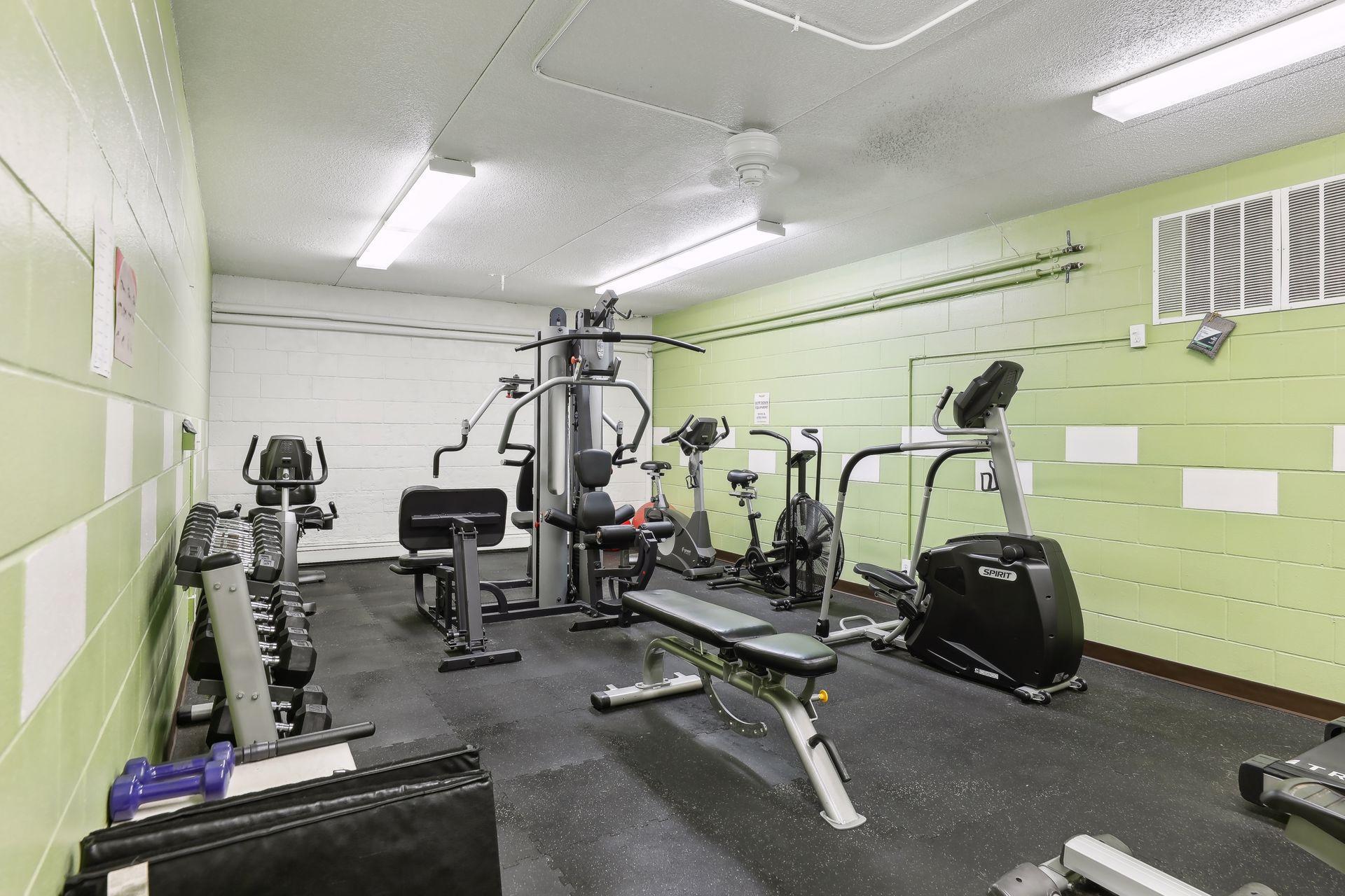 2210 Midland Grove Road, Unit 209 Roseville, MN 55113 - Photo 33 of 39