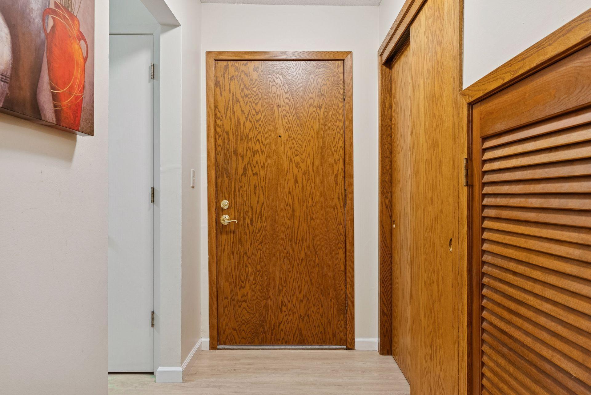 2210 Midland Grove Road, Unit 209 Roseville, MN 55113 - Photo 5 of 39