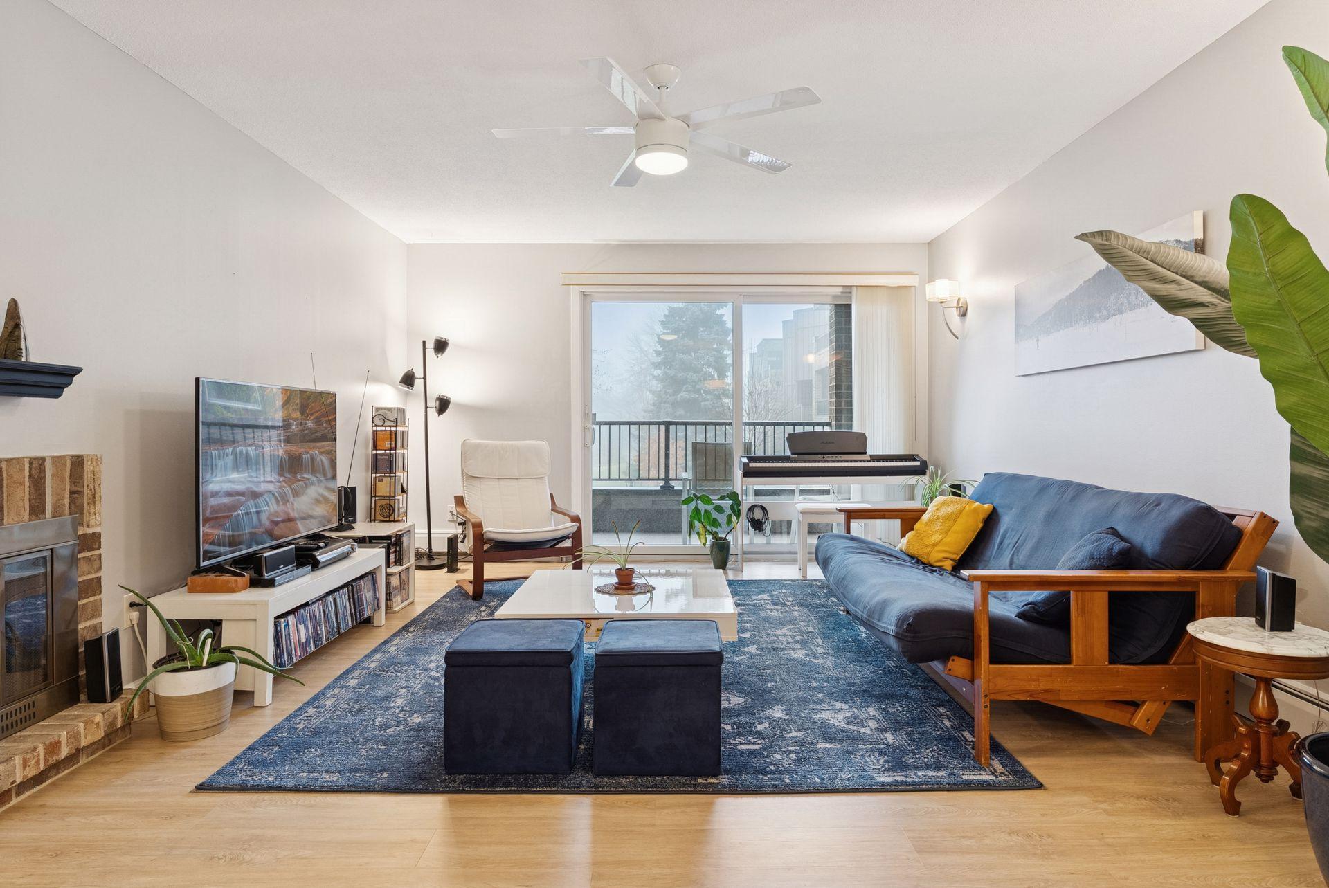 2210 Midland Grove Road, Unit 209 Roseville, MN 55113 - Photo 7 of 39