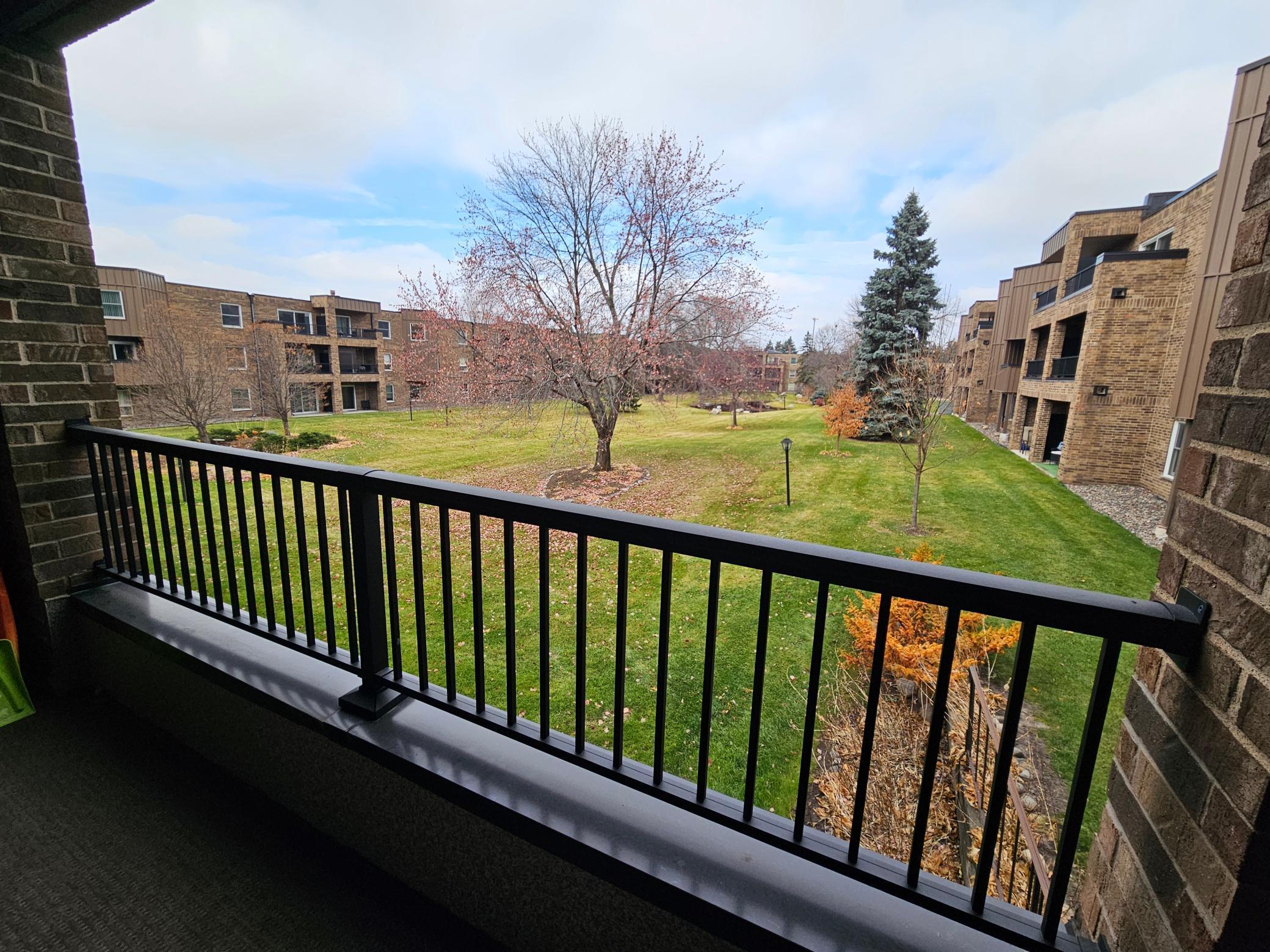 2210 Midland Grove Road, Unit 209 Roseville, MN 55113 - Photo 9 of 39