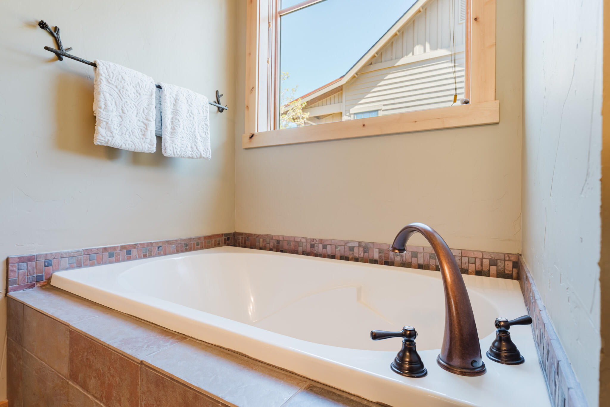 16648 South W Brasada Ranch Road Powell Butte, OR 97753 - Photo 25 of 79 Cabin 110 - Small-24