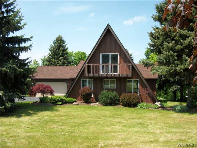4577 Lower Mountain Road Cambria, NY 14094 - Photo 1 of 1 Exterior Front