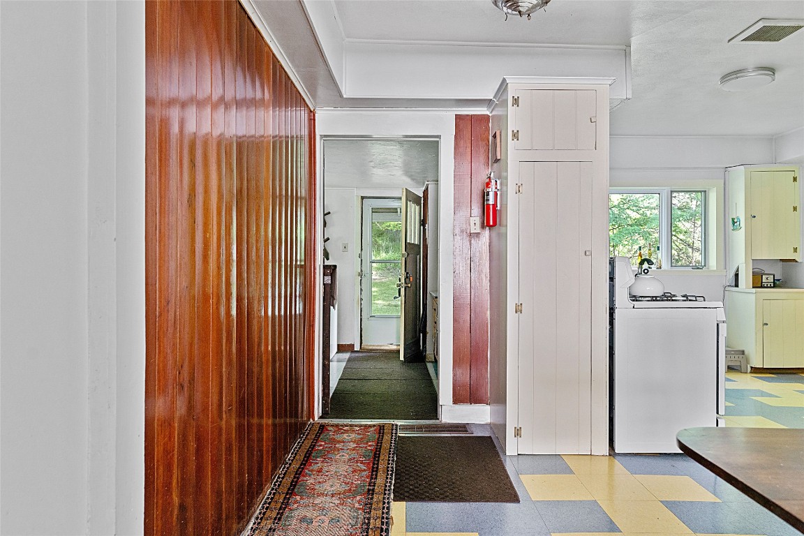 134 Powderhouse Road Vestal, NY 13850 - Photo 10 of 35 Gallery Image 10