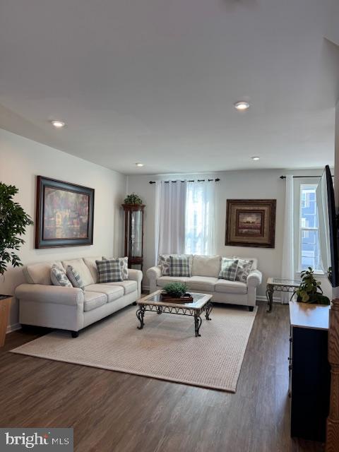 142 Freedom Way Sicklerville, NJ 08081 - Photo 2 of 18