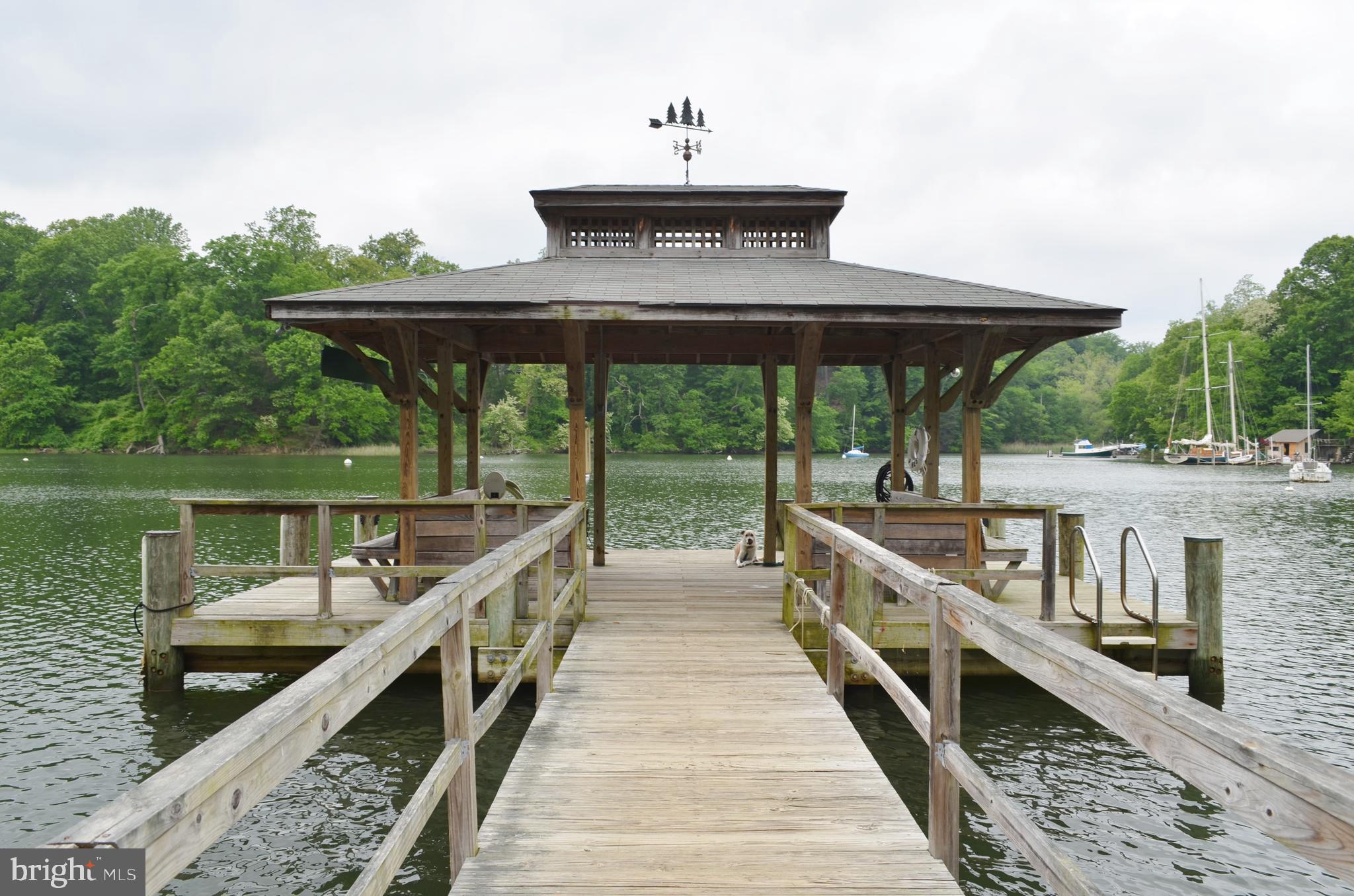 1458 Grandview Road Arnold, MD 21012 - Photo 22 of 33 Community Pier with Pavilion