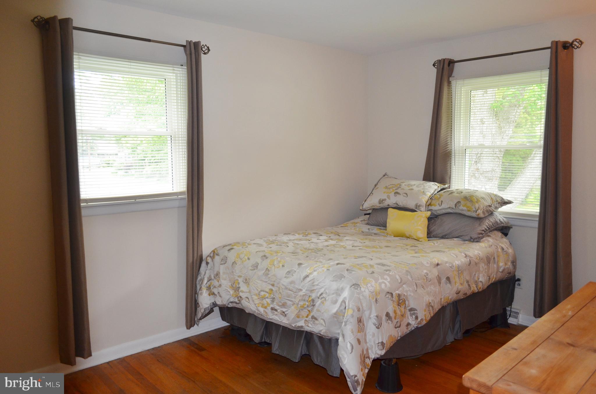 1458 Grandview Road Arnold, MD 21012 - Photo 9 of 33 Bedroom 2