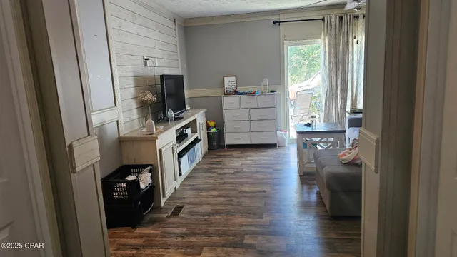 $274,000 | 9125 Merlin Drive, Youngstown, FL 32466